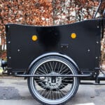 Holzplatte für die Box bei Elektro-Lastenfahrrädern - Links