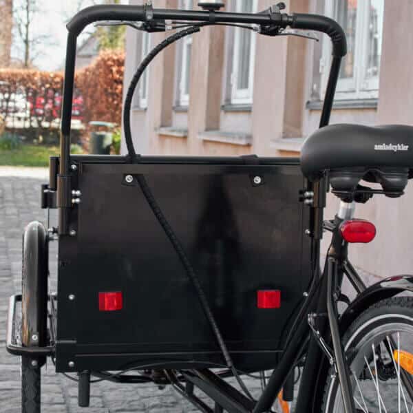 Holzplatte für die Box bei Cargo Bikes - Rückseite